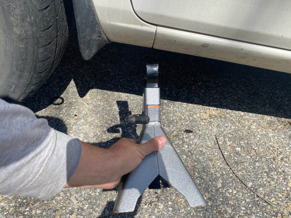How To Use a Car Jack